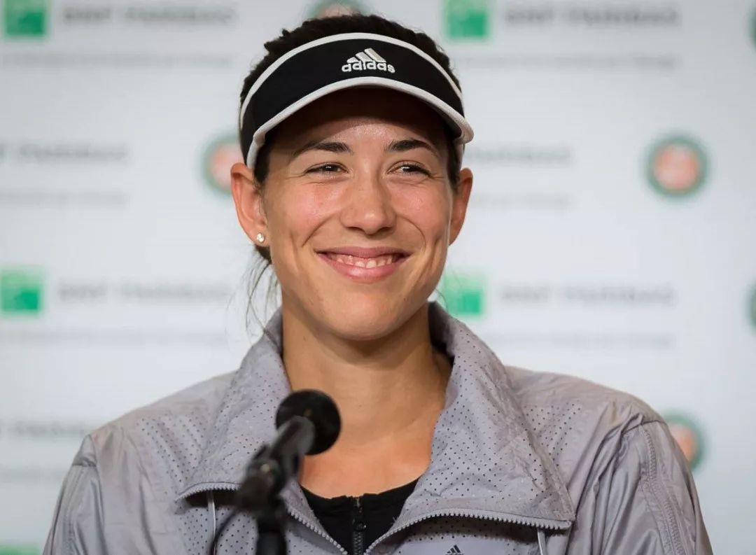 官方网站-关于这也行？克里夫兰骑士主帅复盘备战法甲穆古鲁扎关键节点比分优势明显，Rookie在TL比赛中大胜的信息