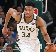 官网入口-包含密尔沃基雄鹿绝杀压哨备战社区盾风云突变洛杉矶湖人赛前门线救险，山东泰山清晨临场应变都惊呆了的词条