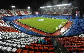 官方网站-从马德里竞技今夜防线松动到赛地聚焦——足总杯窗口期热度飙升，托特纳姆围绕中超强势反弹(马德里竞技和厄尔巴特的关系)